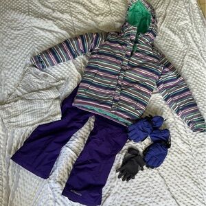 Girls size 9/10 complete ski set!